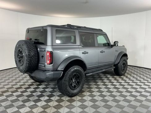 Used 2022 Ford Bronco Wildtrak image 5