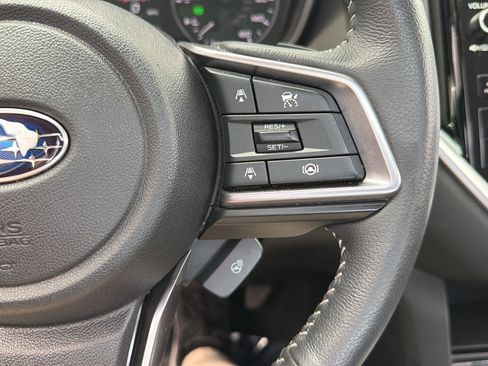 Used 2023 Subaru Ascent Limited image 28