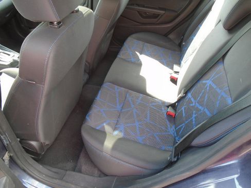 Used 2013 Ford Fiesta SE w/ Super Fuel Economy Pkg image 8