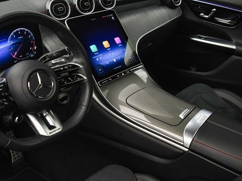 Used 2025 Mercedes-Benz GLC 43 AMG 4MATIC image 39