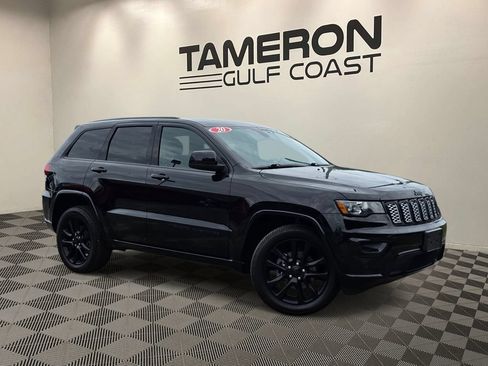 Used 2020 Jeep Grand Cherokee Altitude AWD/4WD image 1