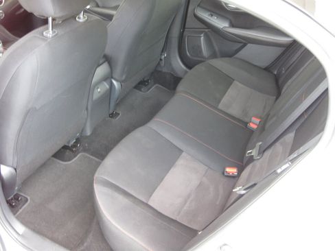 Used 2025 Nissan Sentra SR FWD image 25