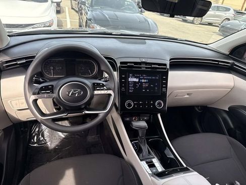 Used 2023 Hyundai Tucson SEL image 17