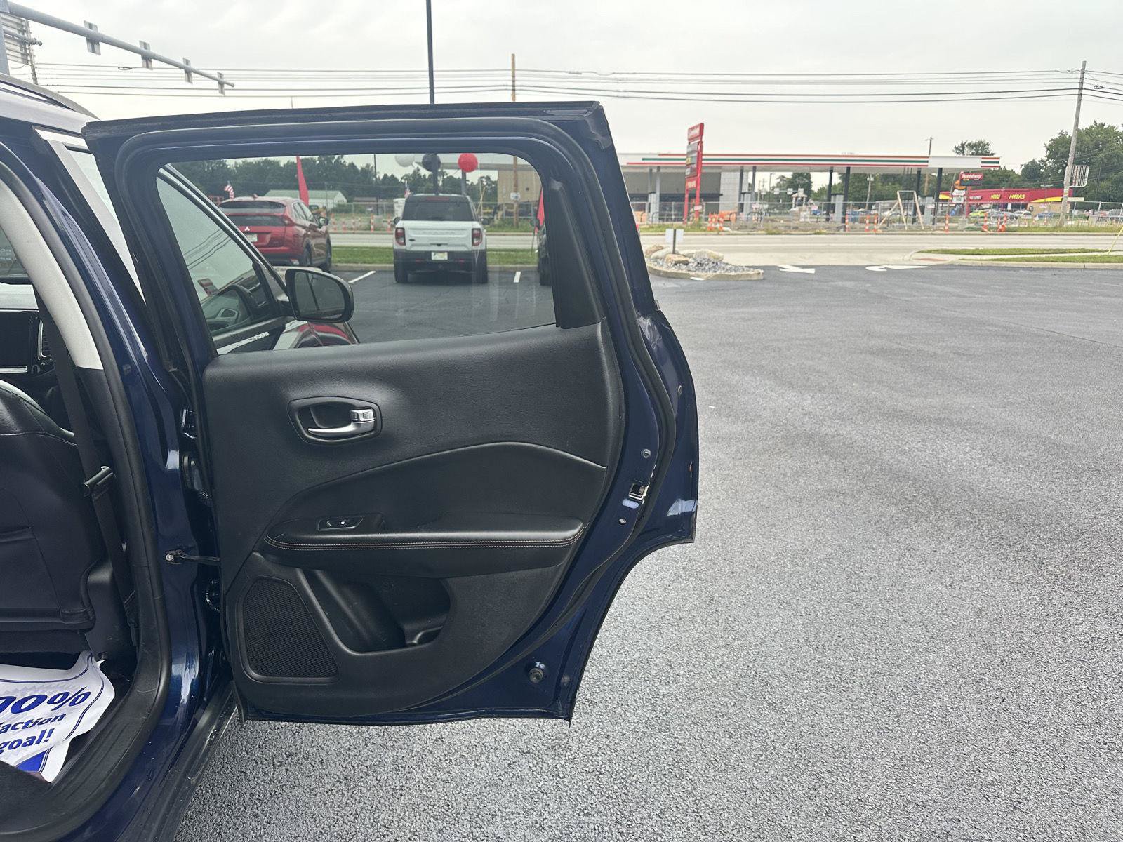Used 2019 Jeep Compass Limited AWD/4WD image 23
