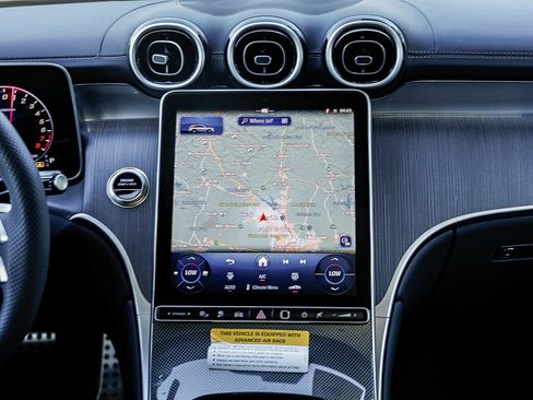 New 2026 Mercedes-Benz GLC 350e 4MATIC image 11