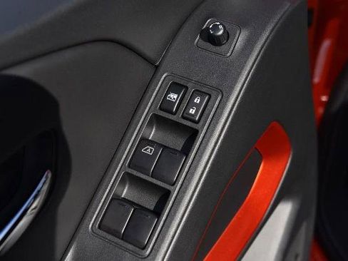 Certified 2025 Nissan Frontier Pro-X w/ Pro Convenience Package image 10