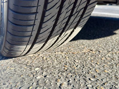 Used 2017 Hyundai Veloster Value Edition image 12