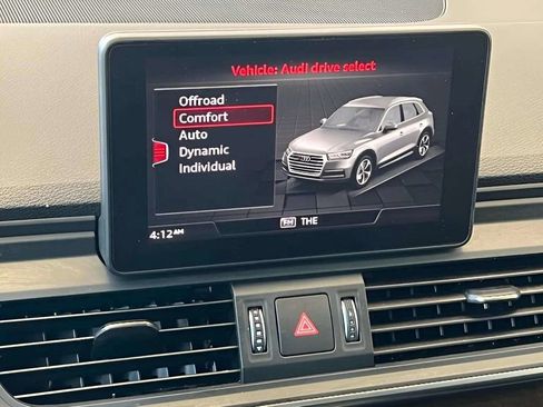 Used 2019 Audi Q5 2.0T Premium AWD/4WD image 20