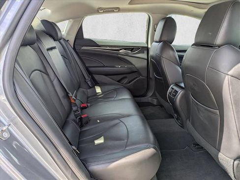Used 2018 Buick LaCrosse Premium w/ Sun and Shade Package FWD image 18