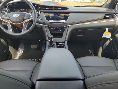 Used 2023 Cadillac XT5 Premium Luxury w/ Platinum Package image 14