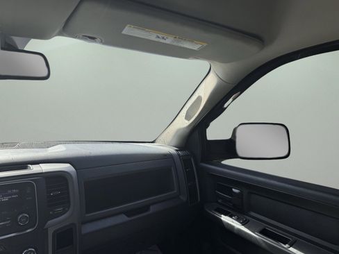 Used 2017 RAM 2500 Tradesman w/ Chrome Appearance Group AWD/4WD image 10