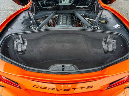 Used 2020 Chevrolet Corvette Stingray Premium Cpe w/ 3LT Preferred Equipment Group image 15