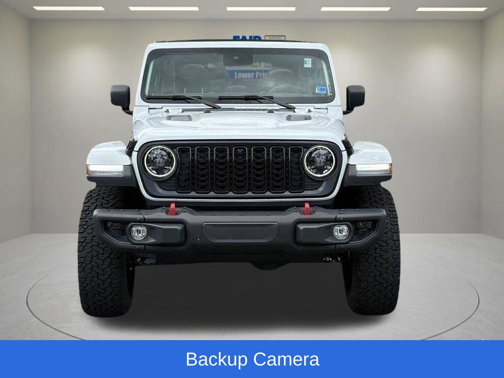 Certified 2025 Jeep Wrangler Unlimited Rubicon AWD/4WD image 3