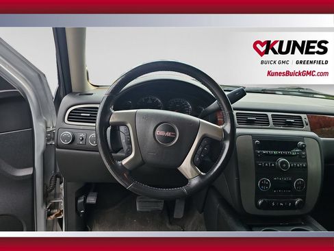 Used 2013 GMC Yukon SLT AWD/4WD image 14