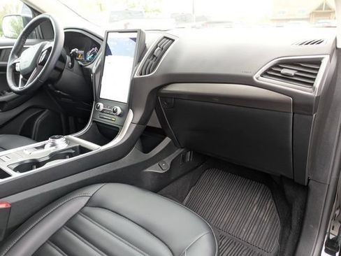 Used 2024 Ford Edge SEL w/ Convenience Package AWD/4WD image 14