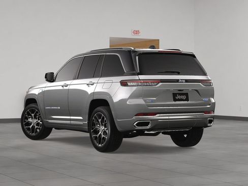 New 2024 Jeep Grand Cherokee Summit AWD/4WD image 4