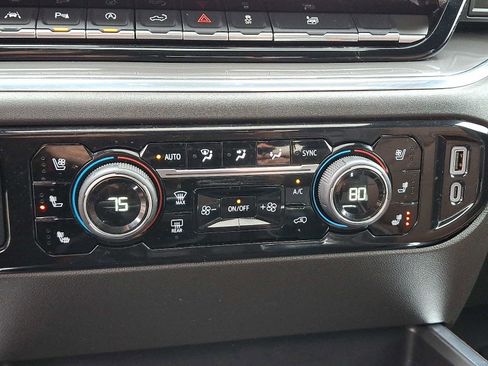 Used 2023 Chevrolet Silverado 1500 High Country w/ High Country Premium Package image 16