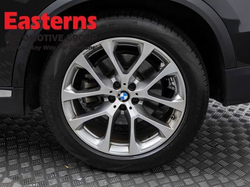Used 2022 BMW X5 xDrive40i w/ Premium Package image 38