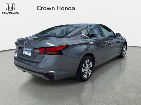 Used 2023 Nissan Altima 2.5 S image 5