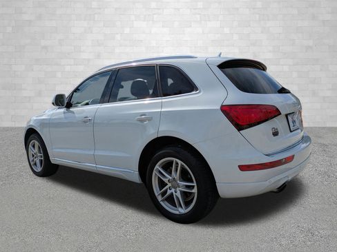Used 2017 Audi Q5 2.0T Premium AWD/4WD image 4