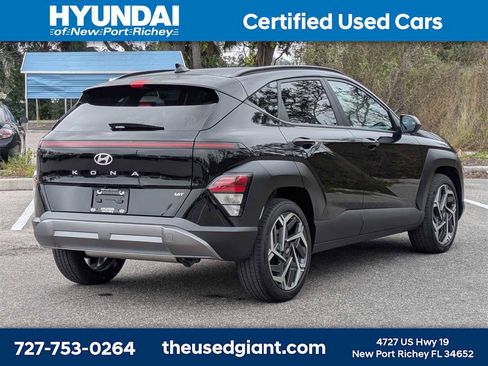 Used 2026 Hyundai Kona SEL Premium image 5