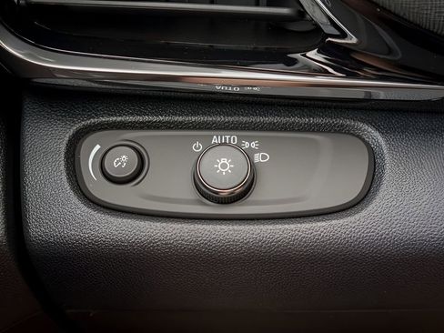 New 2026 Buick Envista Sport Touring w/ Convenience II Package FWD image 15