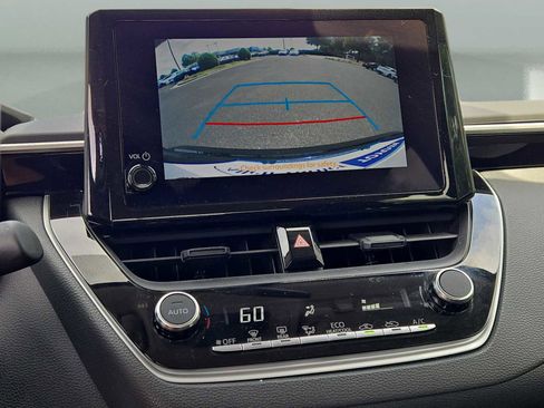 Used 2023 Toyota Corolla LE image 26