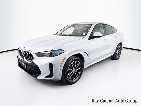 Certified 2024 BMW X6 xDrive40i w/ Premium Package image 3