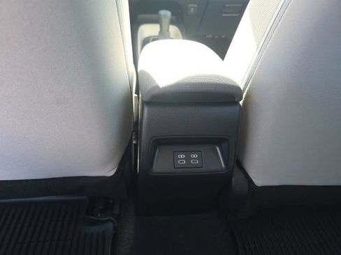 Used 2026 Toyota Corolla LE FWD image 29
