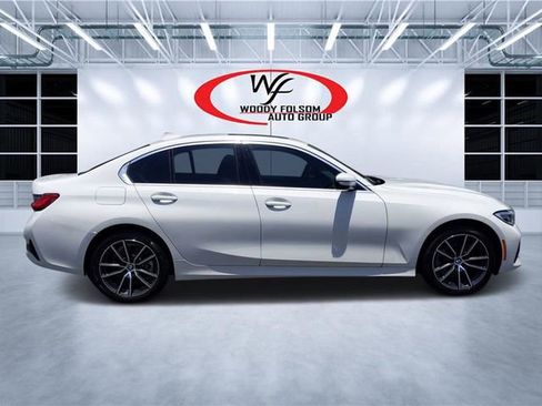 Used 2020 BMW 330i xDrive Sedan w/ Premium Package AWD/4WD image 2