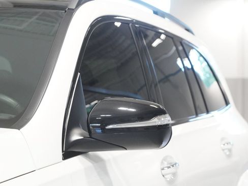 Certified 2024 Mercedes-Benz GLS 450 4MATIC image 7