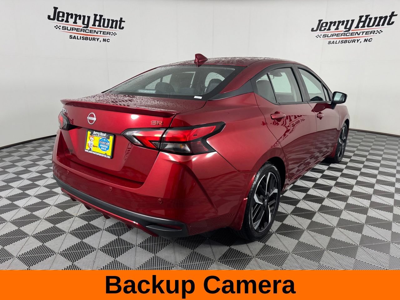 Used 2025 Nissan Versa SR w/ Trunk Package FWD image 7