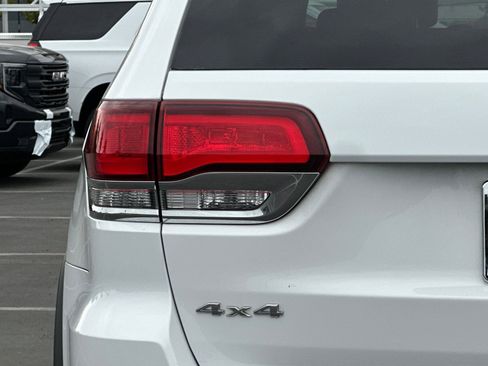 Used 2022 Jeep Grand Cherokee Limited w/ Trailer Tow Group IV image 50