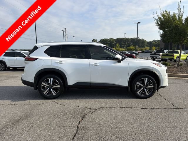 Certified 2025 Nissan Rogue SL w/ Tech Package FWD image 2