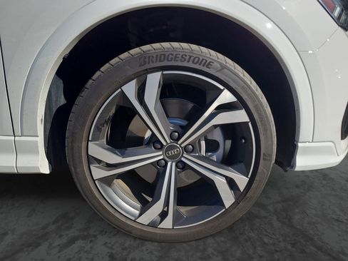 Used 2024 Audi Q3 2.0T Premium Plus image 5