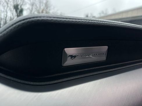 Used 2022 Ford Mustang Premium image 32
