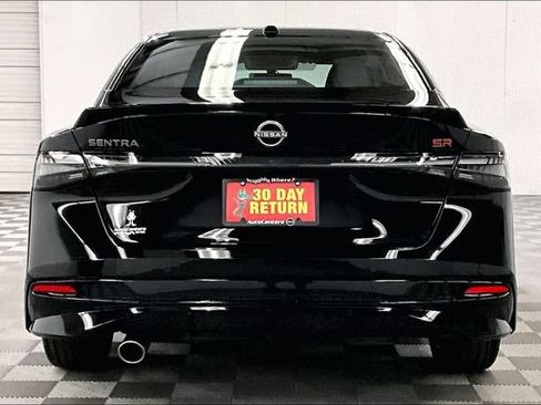 New 2026 Nissan Sentra SR w/ SR Premium Package FWD image 5