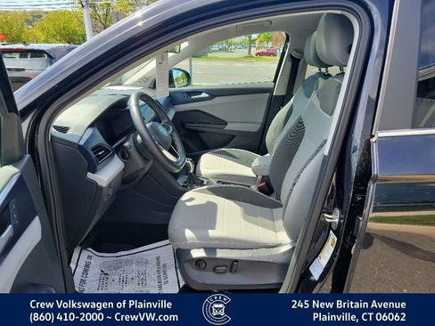 Certified 2022 Volkswagen Taos SE FWD image 13