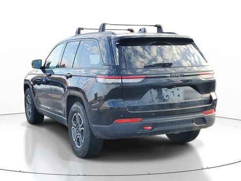 Used 2022 Jeep Grand Cherokee Trailhawk image 3