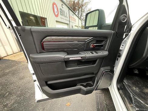 New 2026 RAM 3500 Limited image 11