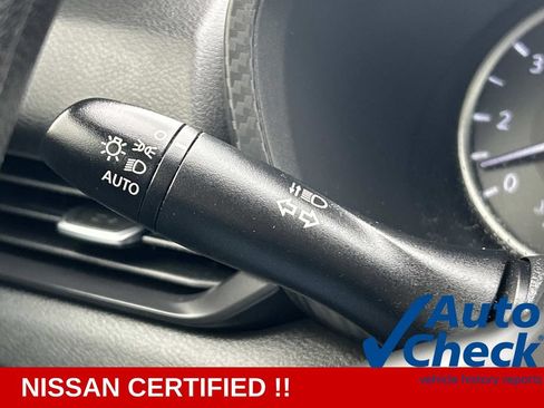 Certified 2025 Nissan Sentra S FWD image 29