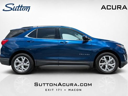 Used 2020 Chevrolet Equinox LT FWD image 3