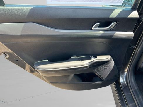New 2026 Kia K5 LXS image 17