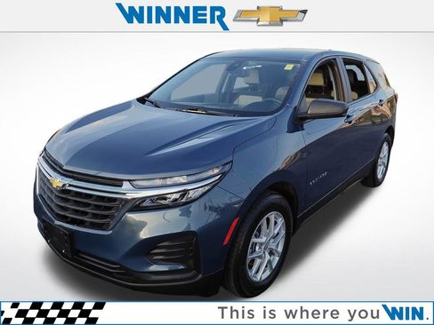 Certified 2024 Chevrolet Equinox LS FWD image 1