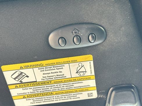 Used 2017 Ford Explorer Limited image 27