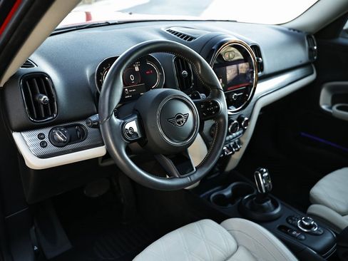 Used 2023 MINI Cooper Countryman S w/ Signature Upholstery Package image 19