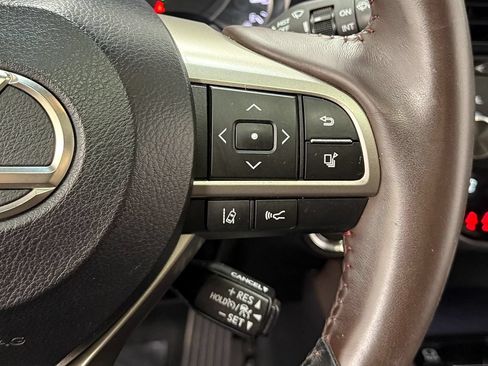 Used 2017 Lexus RX 350 AWD w/ Premium Package image 17