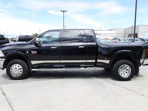 Used 2012 RAM 3500 Laramie w/ Max Tow Pkg AWD/4WD image 3