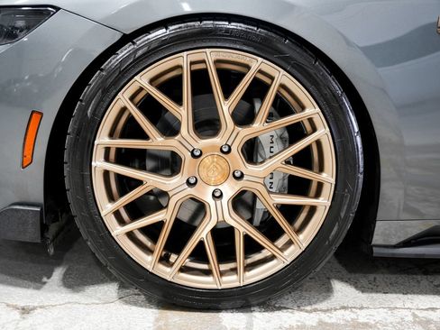 Used 2025 Ford Mustang GT Premium RWD image 31
