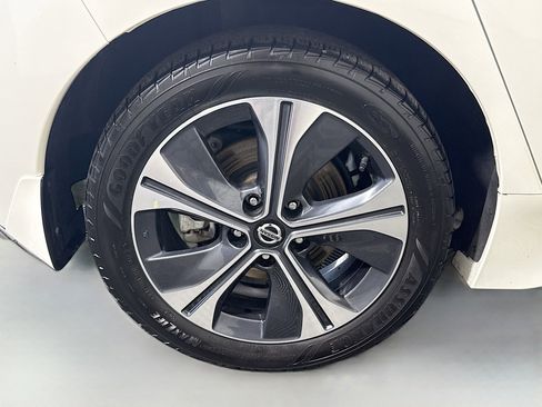 Used 2021 Nissan Leaf SL Plus image 33